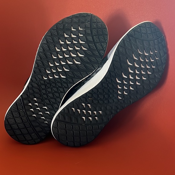 Women’s Adidas Sneakers - Picture 3 of 5